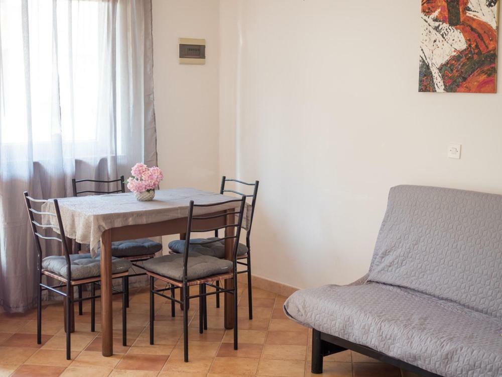 אומאג Apartments Bernardis מראה חיצוני תמונה
