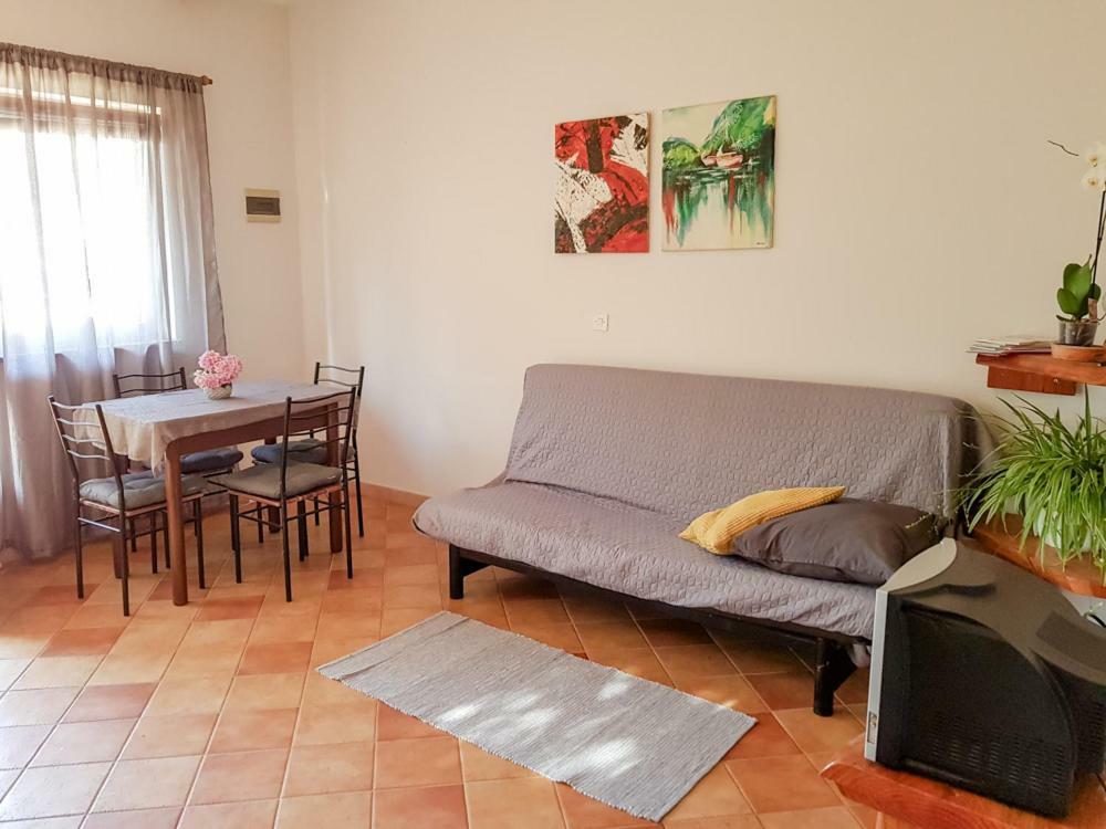 אומאג Apartments Bernardis מראה חיצוני תמונה